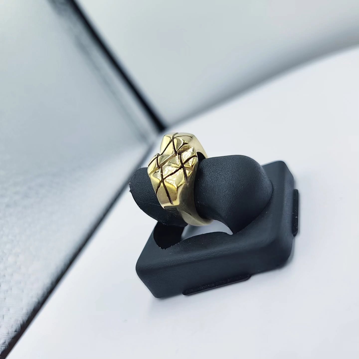 ABSTRACT CUBE chevalier RING - Image 4