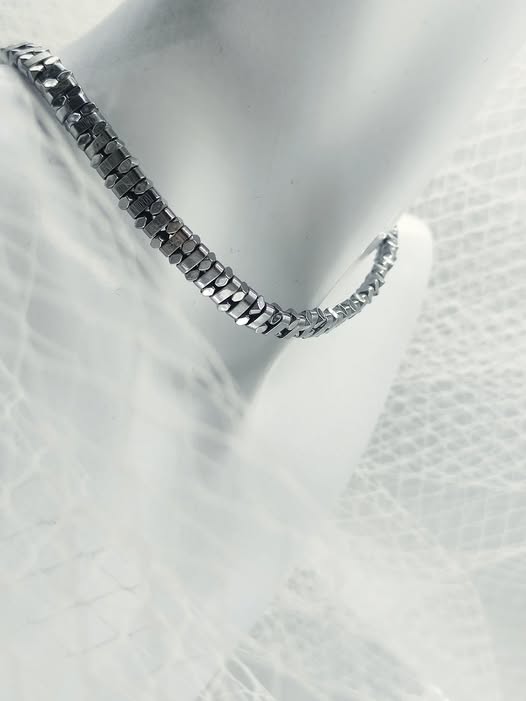 BADGIRL necklace