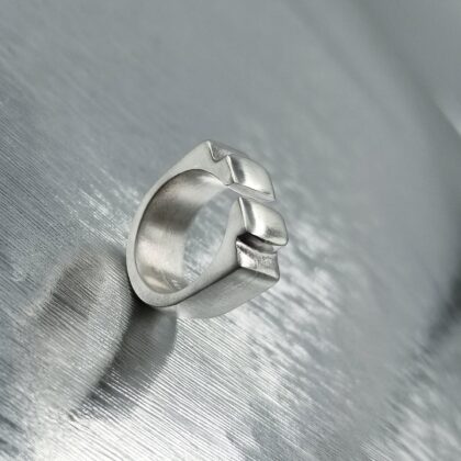 KERA chevalier ring