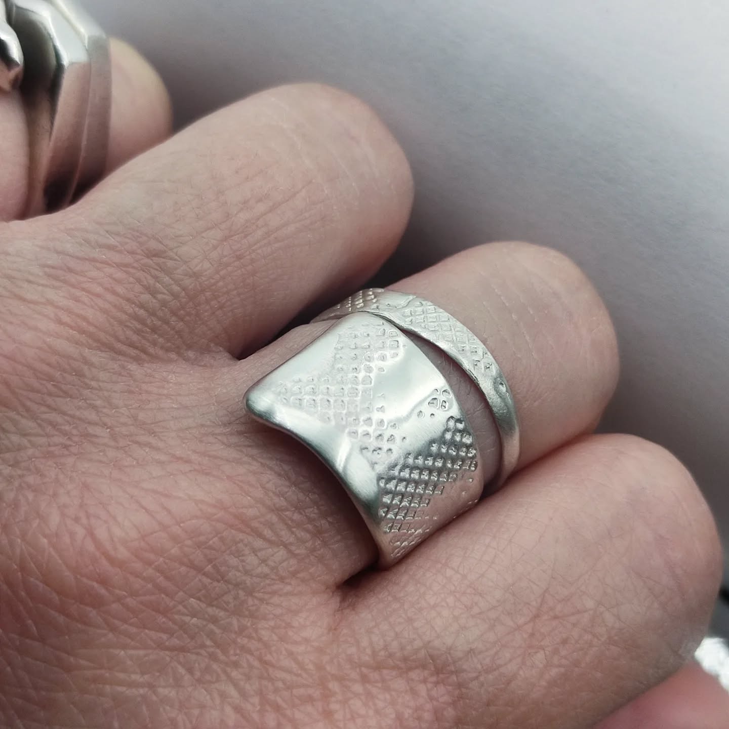MESH ring - Image 2
