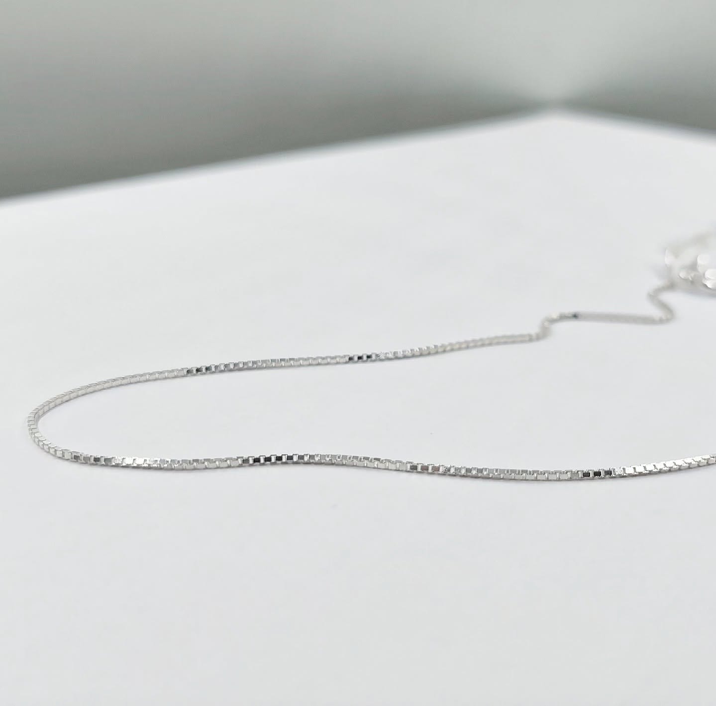 gynaikeia-asimenia-alysida-podioy-venetsiana-box-chain-anklet
