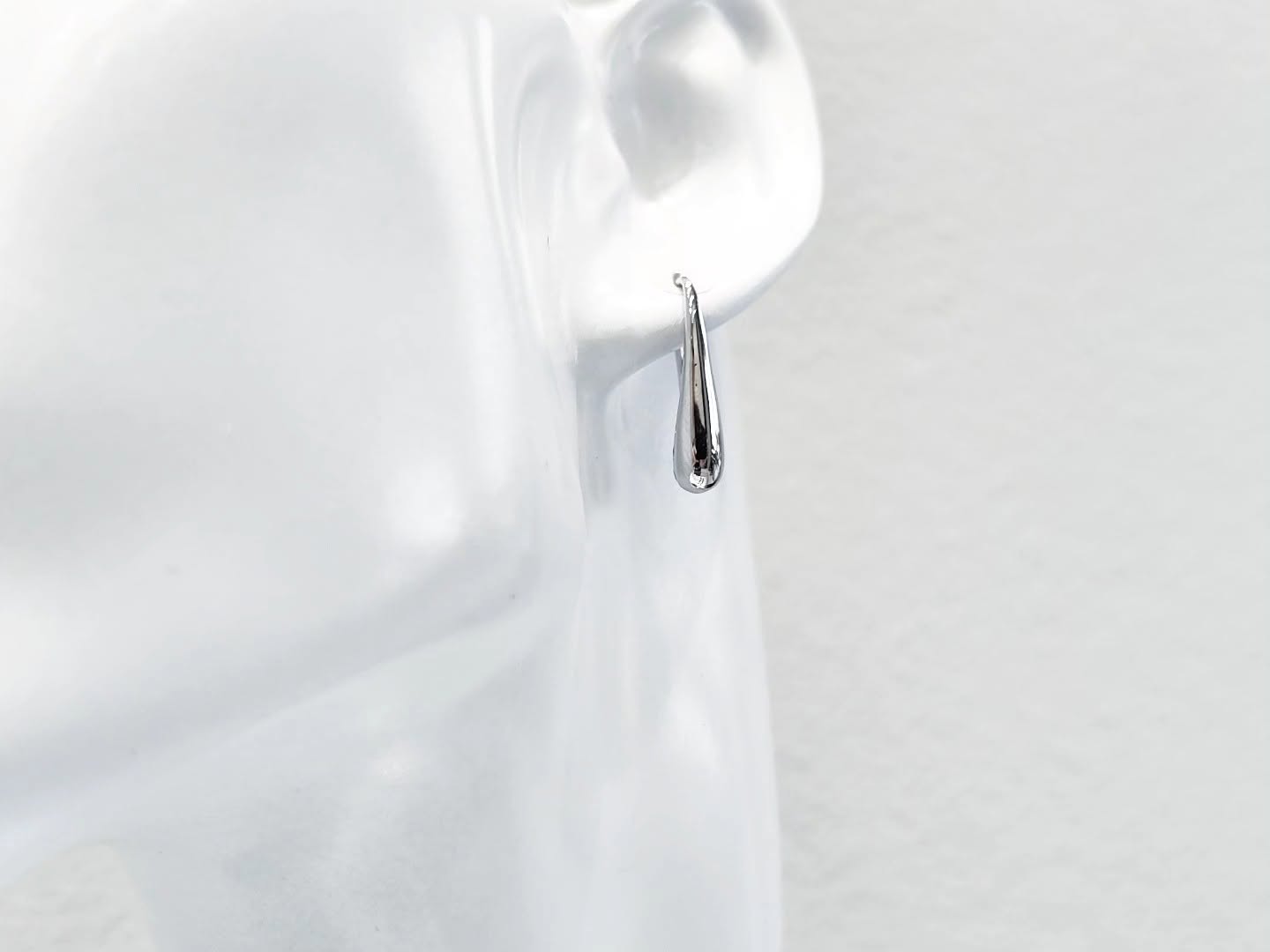 gynaikeia-asimenia-skoylarikia-stagona-teardrop-earrings